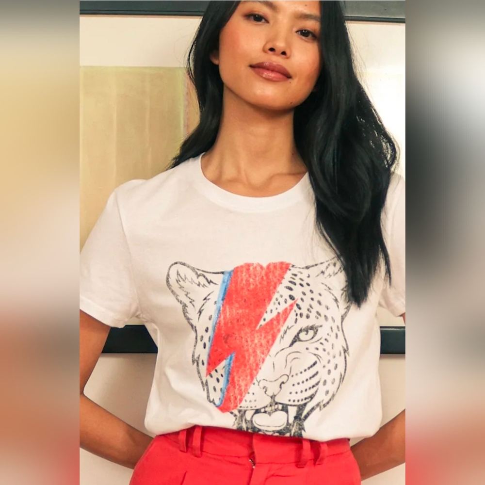 Lulu's Lightning Cheetah White Graphic Tee with Red & Blue Accents Size XS NWOT